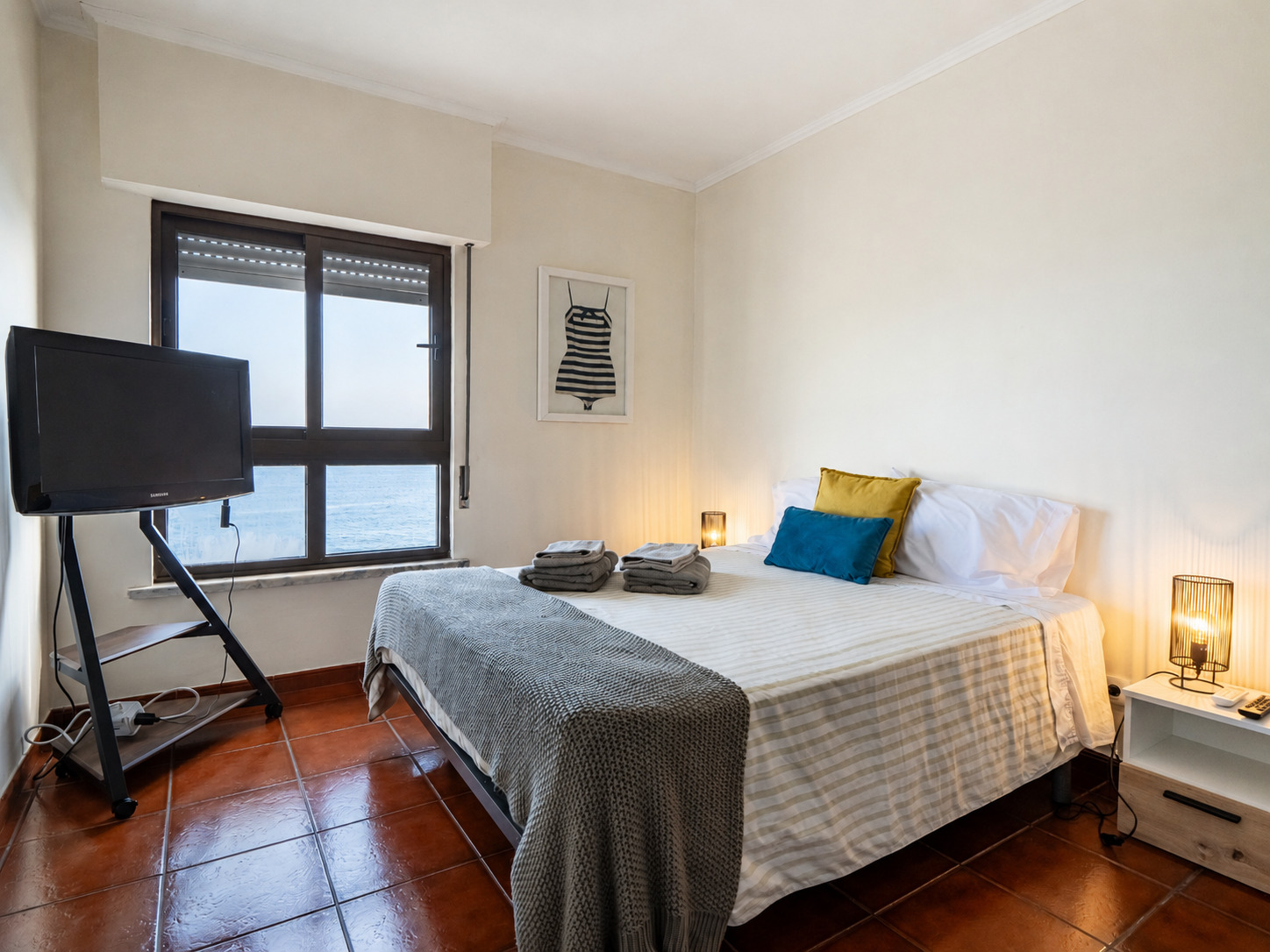 Quarto de casal com vista para o oceano